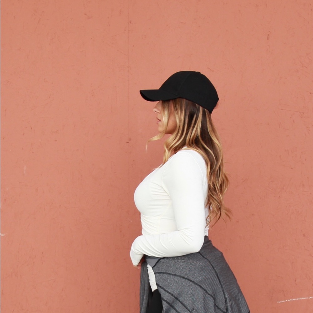 Lulu lemon Cream colored long sleeve wrap top